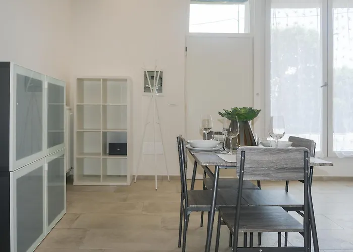 Apartman Loft500 - Maranello - Ferrari, Design And Comfort San Venanzio (Modena)